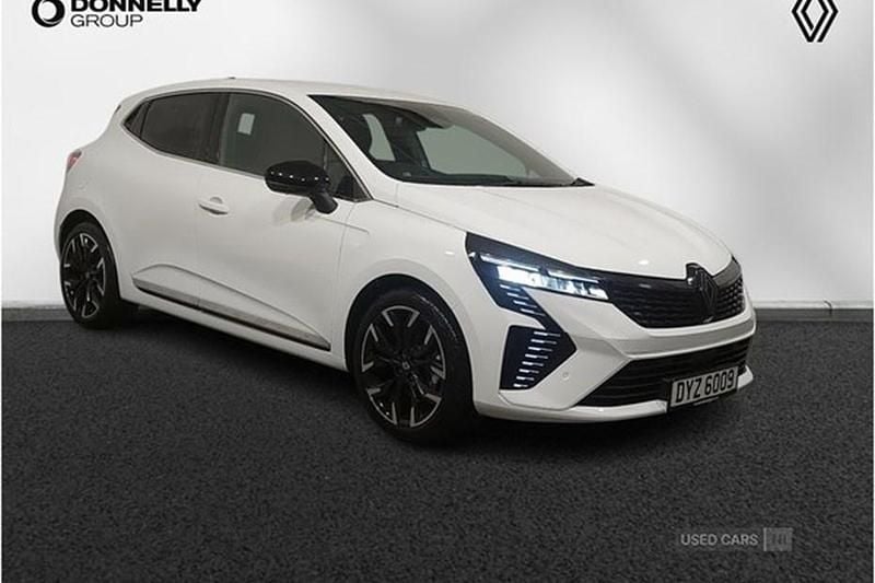 White New 2025 Renault Clio V Techno Hatchback | £19,485 (Fair price) - Image 1/1