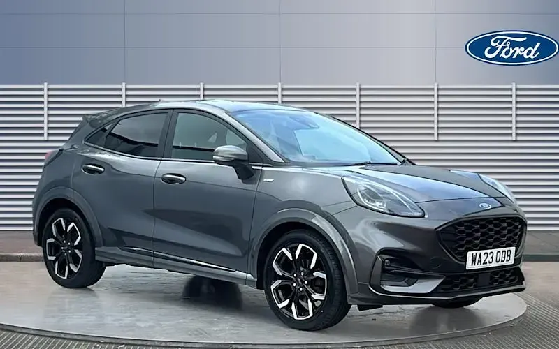 Käytetty Ford Puma ST-Line X 155 HP (114 kW) 2023 Katumaasturi