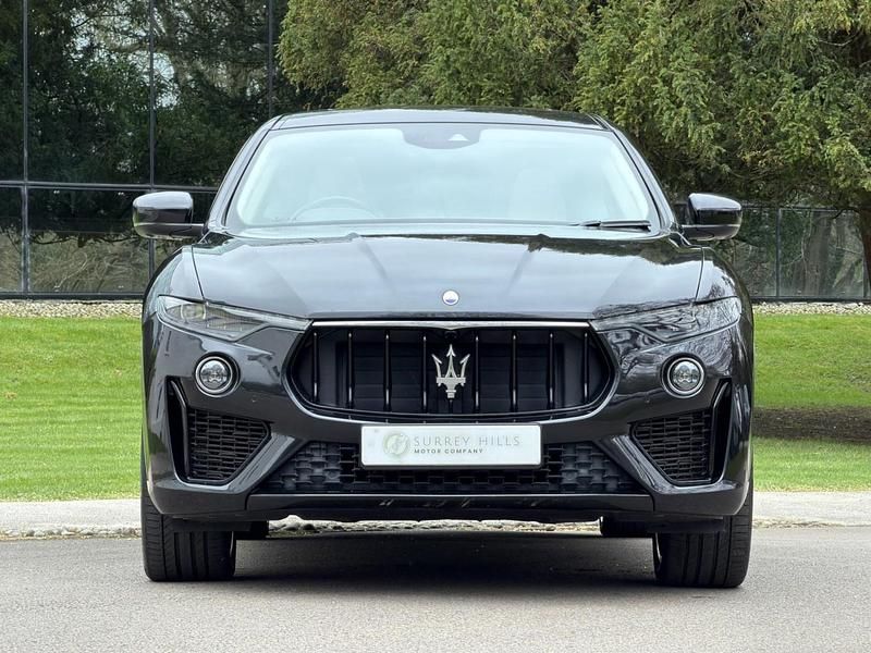 Used Maserati Levante 350 HP (257 kW) 2020 Black SUV