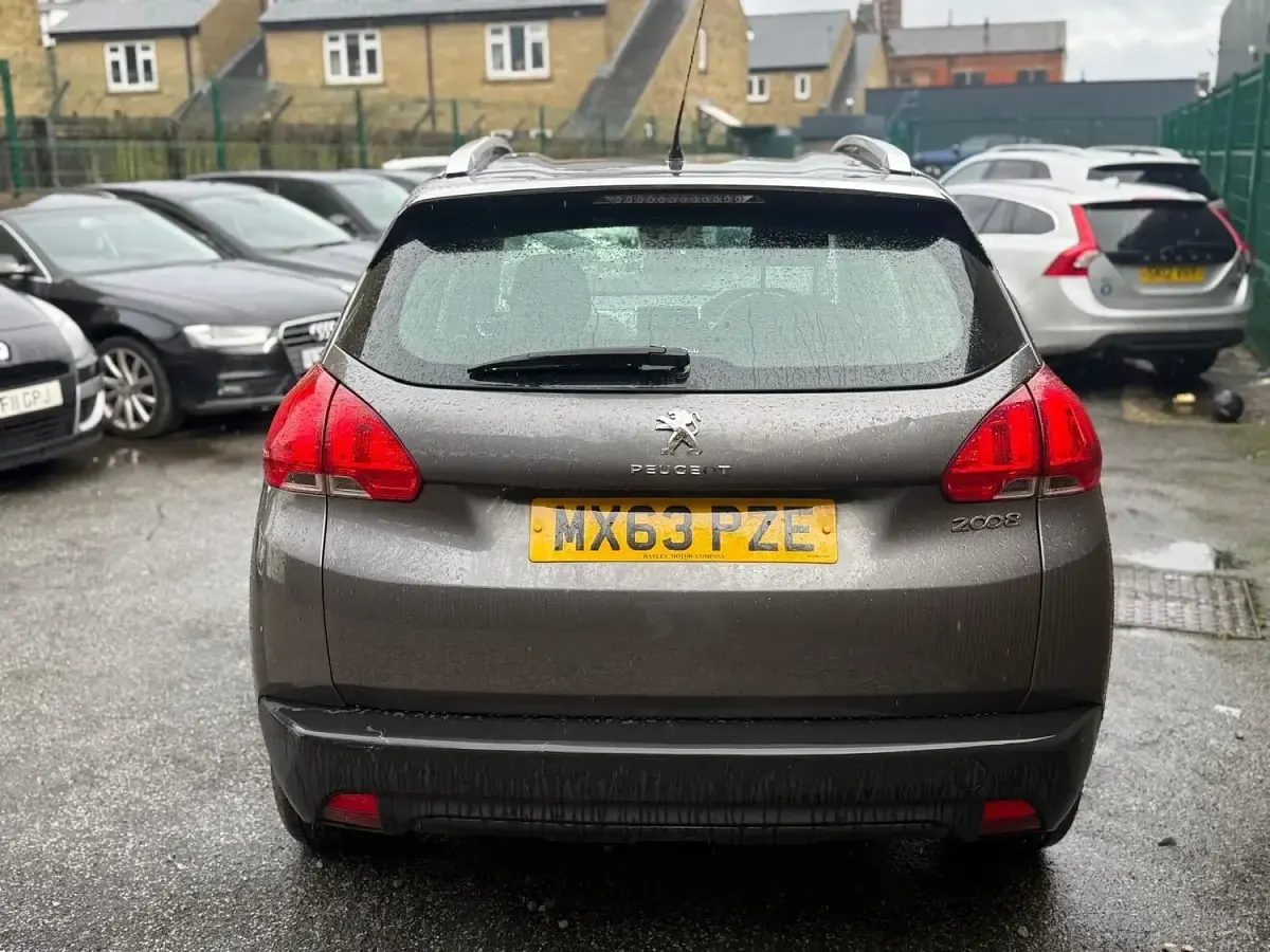Used Peugeot 2008 Active 68 HP (50 kW) 2013 Grey SUV