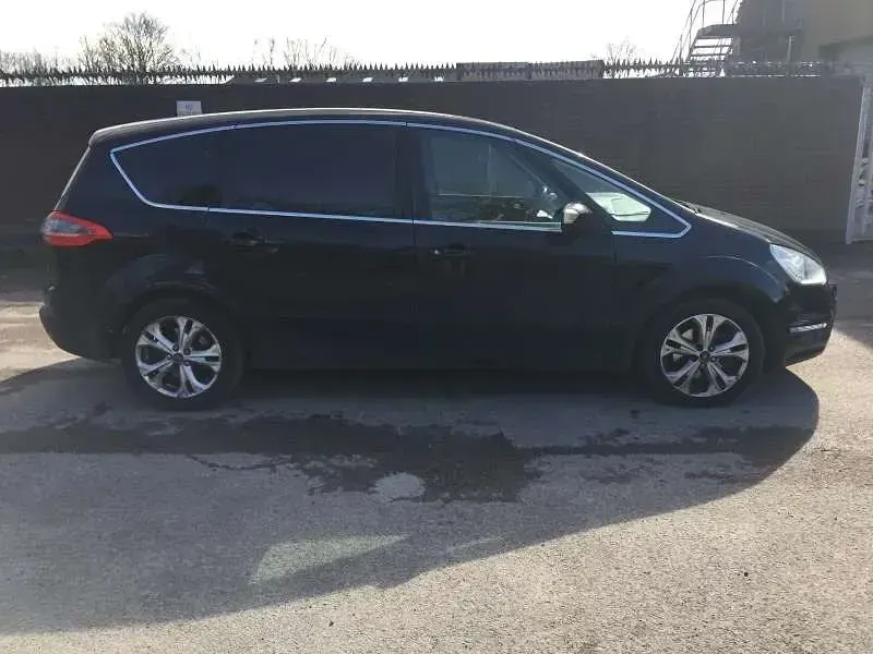 Used Ford S-MAX Titanium 163 HP (119 kW) 2011 Black MPV