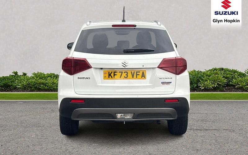 Używany Suzuki Vitara SZ5 116 KM (85 kW) 2024 SUV