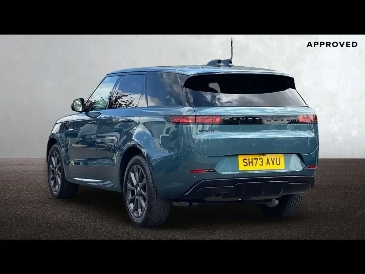 Second-hand Land Rover Range Rover Sport SE Dynamic 2023 Verde SUV