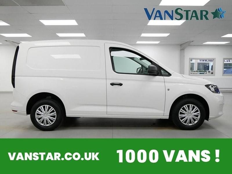 Used VW Caddy 102 HP (75 kW) 2022 White MPV
