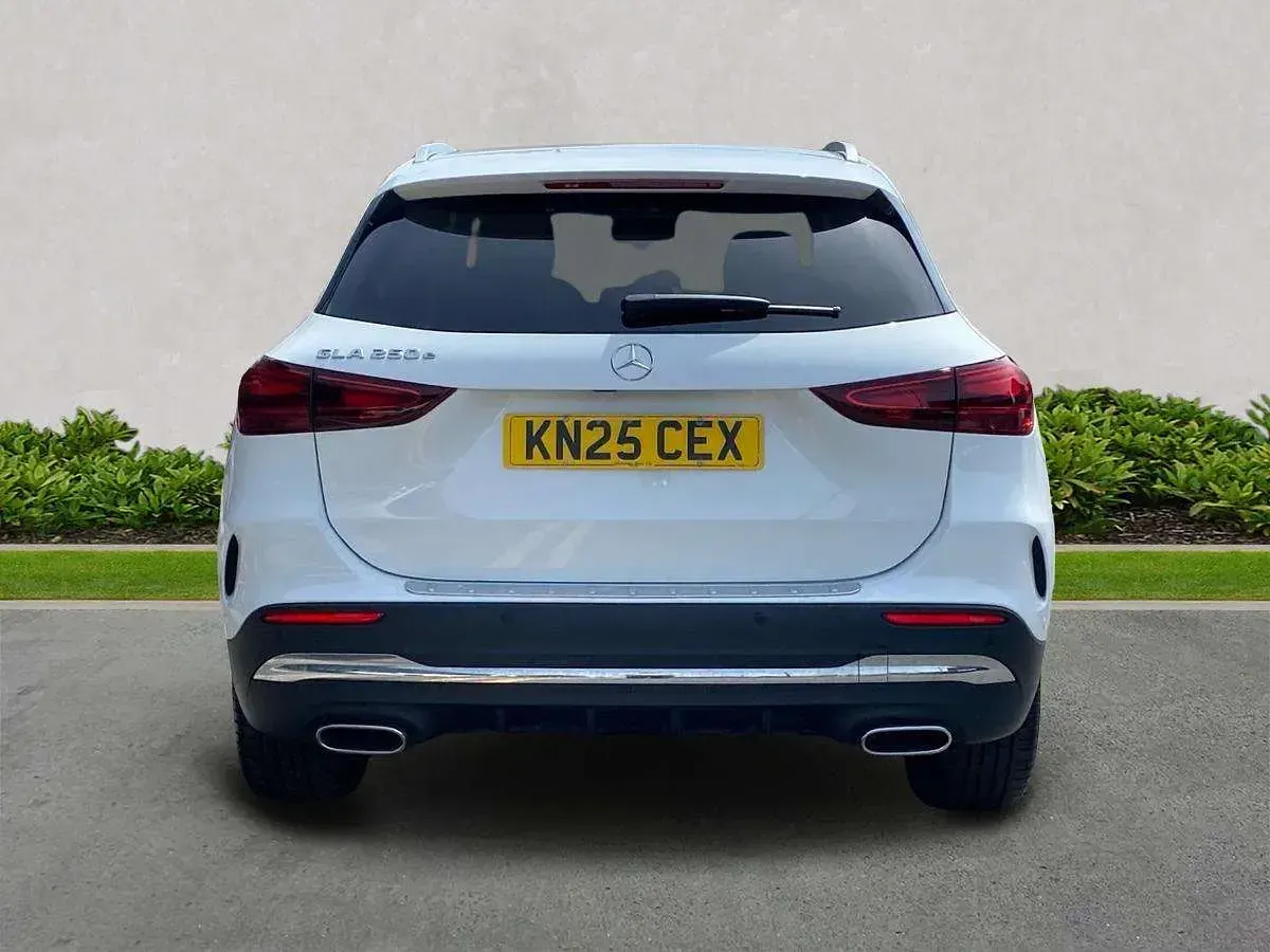 Used Mercedes GLA250 AMG Line Premium 2025 White SUV
