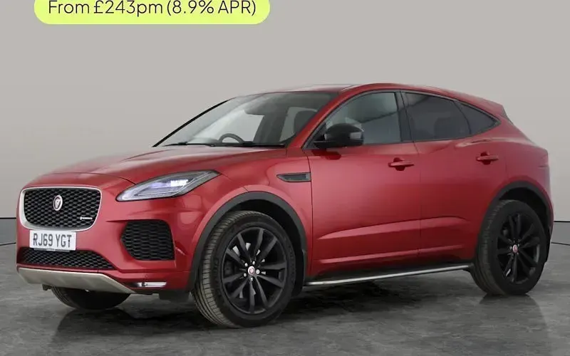 Usado Jaguar E-Pace R-Dynamic 249 HP (183 kW) 2020 SUV