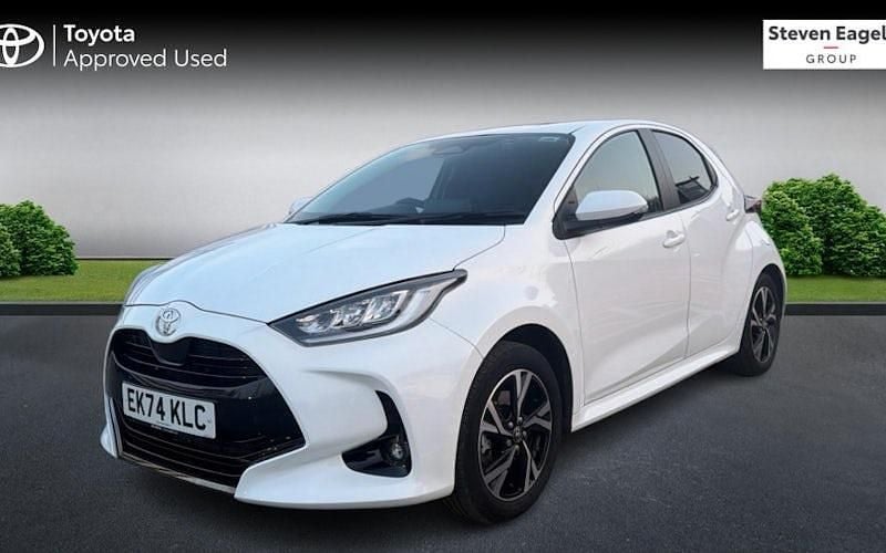 Used Toyota Yaris Hybrid Design 116 HP (85 kW) 2026 Hatchback