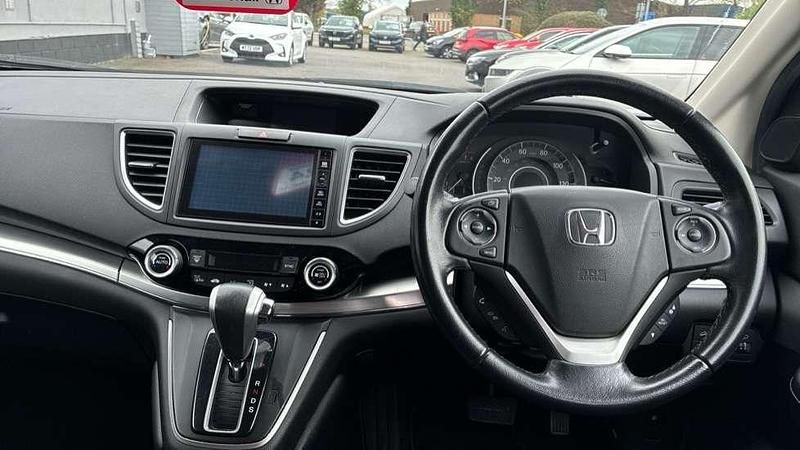 Used Honda CR-V SE Plus 155 HP (114 kW) 2017 Metallic  polished metal SUV