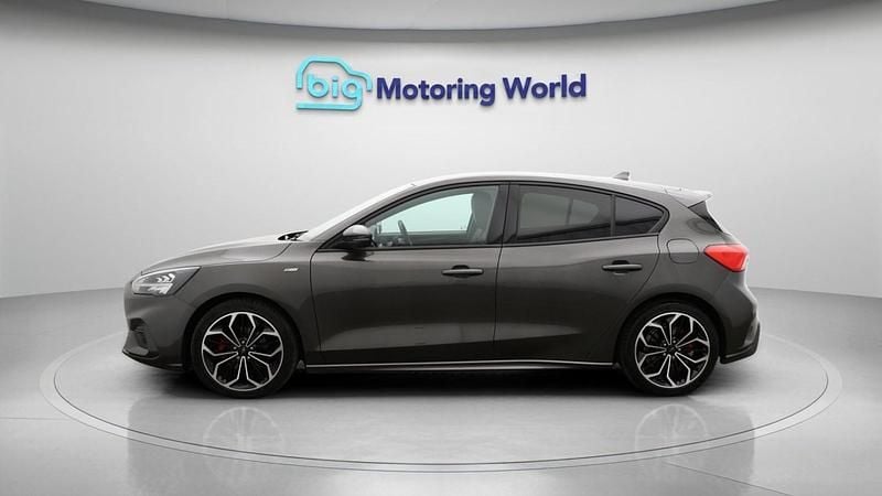 Used Ford Focus ST-Line X 155 HP (114 kW) 2021 Grey Hatchback