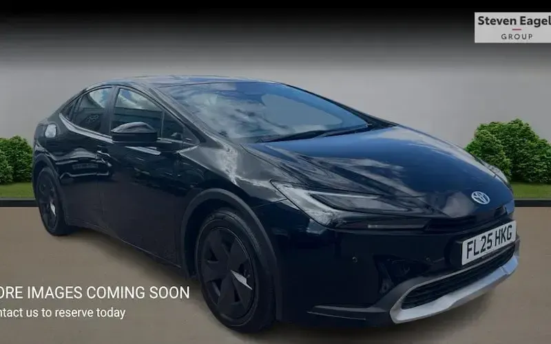 Used Toyota Prius Design 223 HP (164 kW) 2025 Hatchback