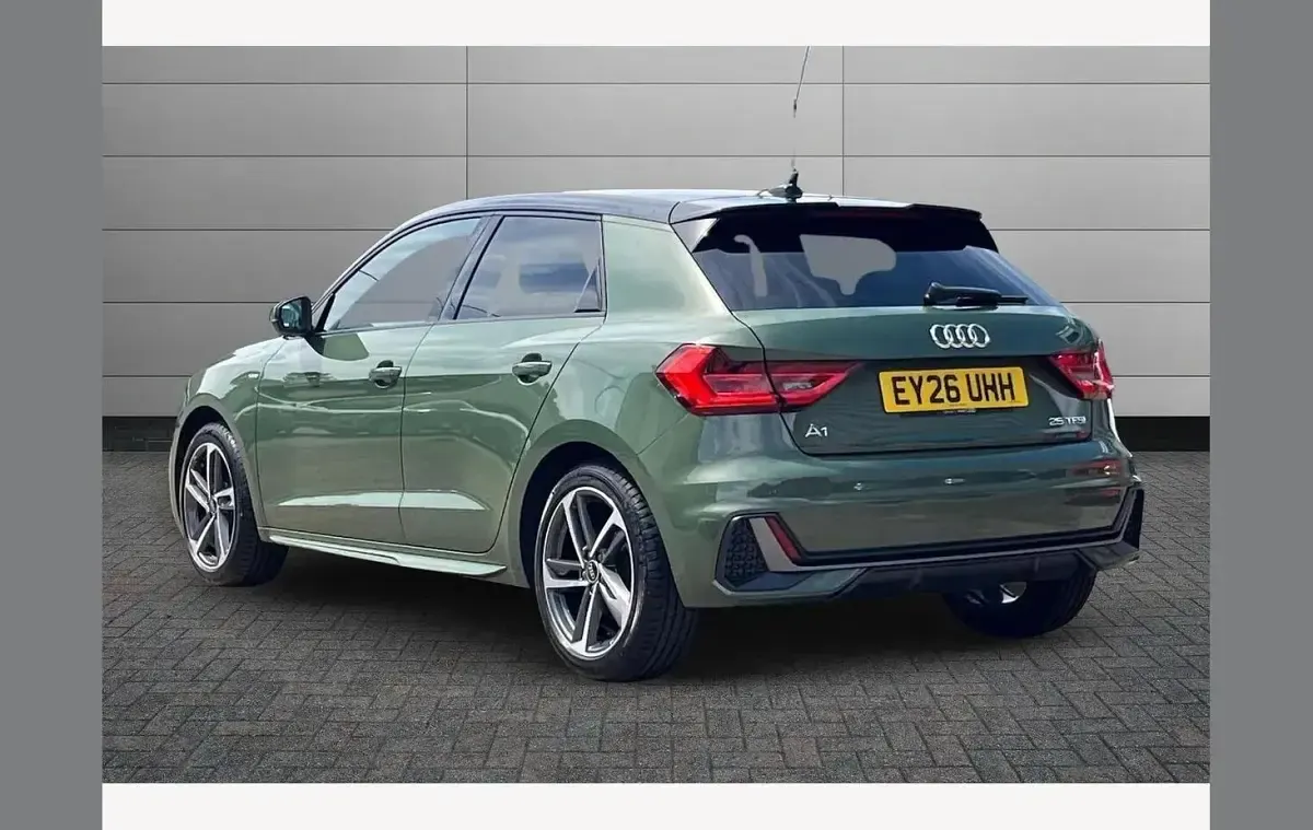 Used Audi A1 S-Line 95 HP (69 kW) 2026 Green SUV