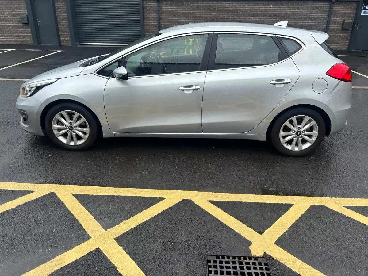 Used Kia Ceed 135 HP (99 kW) 2017 Silver Hatchback