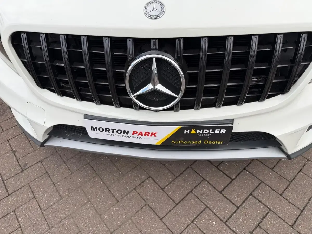 Used Mercedes GLA200 AMG line 136 HP (100 kW) 2016 White SUV