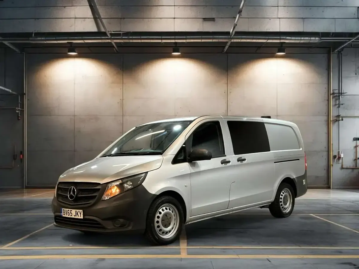 Used Mercedes Vito 136 HP (100 kW) 2015 Silver Van