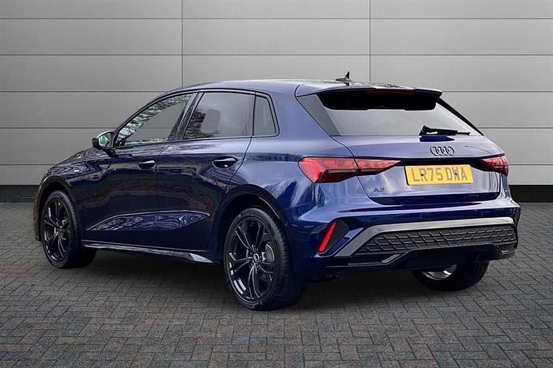 New Audi A3 e-tron Black Edition 204 HP (150 kW) 2025 Navarra blue Hatchback