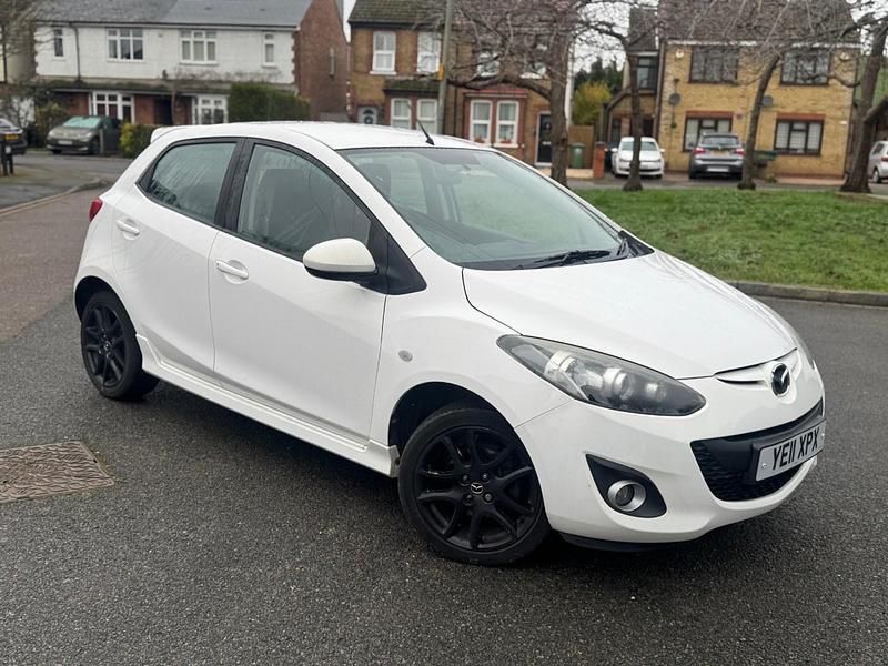 White Used 2011 Mazda 2 Hatchback | £2,495 (Fair price) - Image 1/4