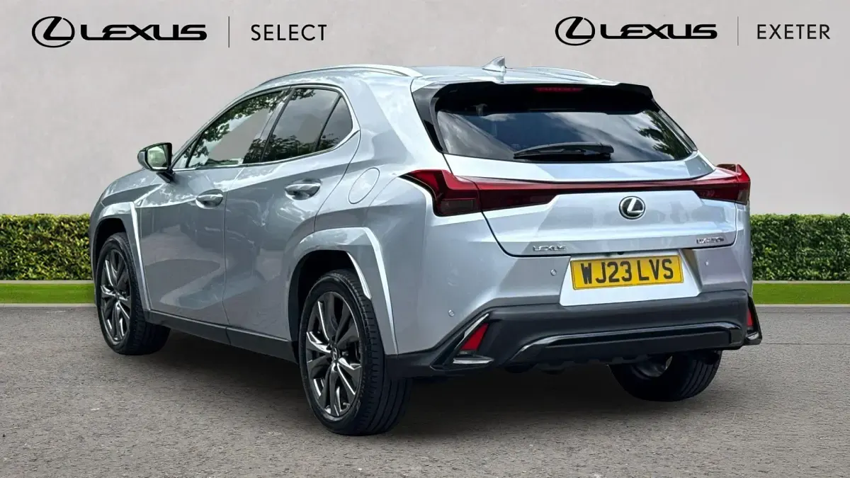 Used Lexus UX Sport Line 184 HP (135 kW) 2023 Sonic platinum SUV