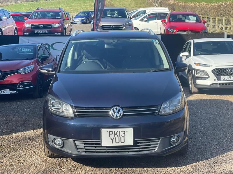 Begagnad VW Touran 140 HK (102 kW) 2013 Blå Minibuss