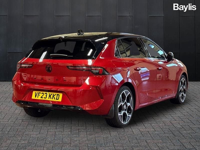 Used Vauxhall Astra Ultimate 130 HP (95 kW) 2023 Red Hatchback