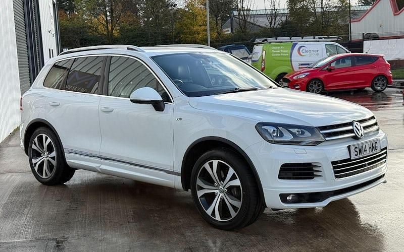 Used 2014 VW Touareg R-line SUV | £11,995 (Fair price) - Image 1/4