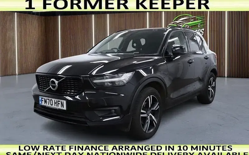 Used Volvo XC40 R-Design 163 HP (119 kW) 2020 SUV