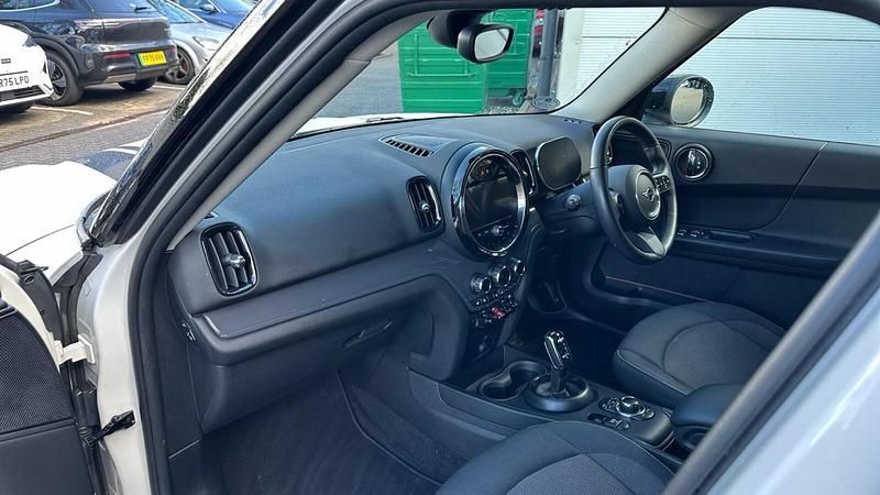 Used Mini Cooper Classic 2023 White Hatchback