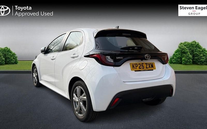 Gebraucht Toyota Yaris Hybrid 116 PS (85 kW) 2026 Kleinwagen