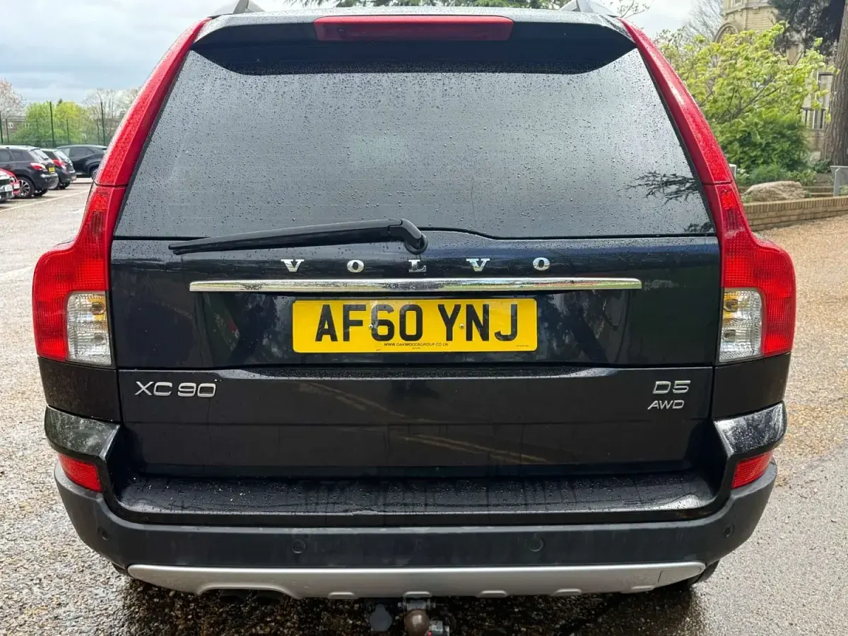 Gebraucht Volvo XC90 SE 163 PS (119 kW) 2010 Schwarz SUV