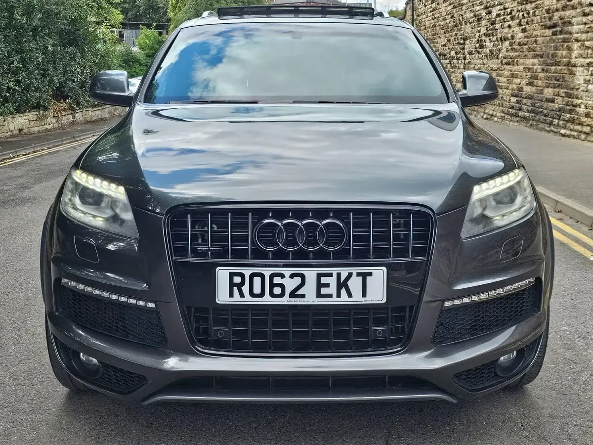Used Audi Q7 S-line plus 2012 Grey SUV