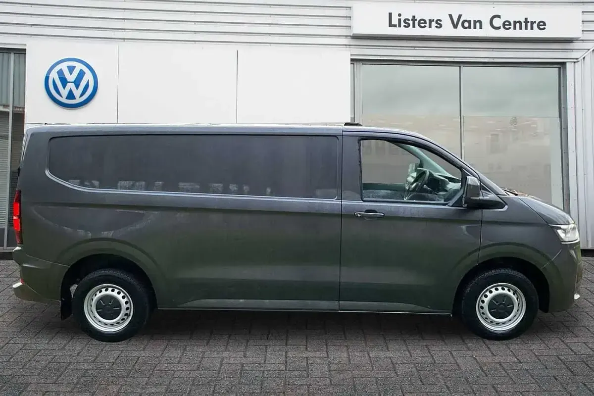New VW T7 100 kW (136 HP) 2025 Graphite dust Van
