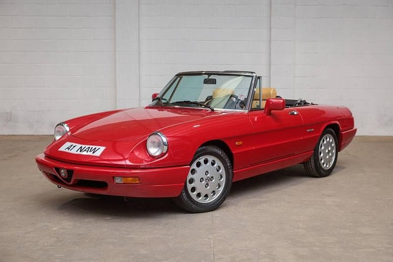 Red Used 1993 Alfa Romeo Spider Cabriolet | £25,000 - Image 1/3