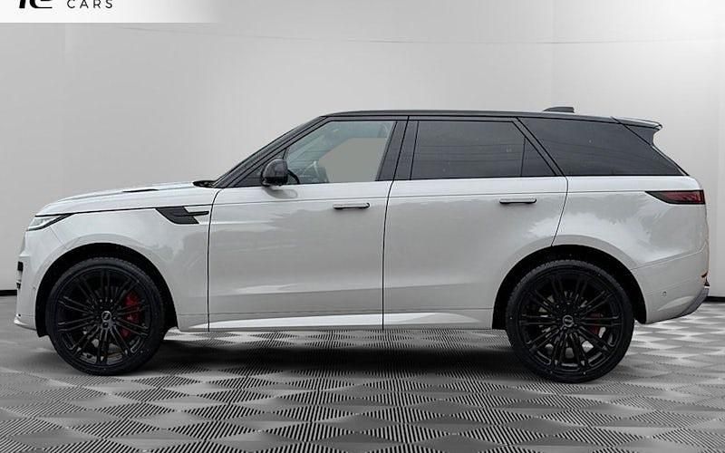 Used Land Rover Range Rover Sport SE Dynamic 300 HP (220 kW) 2025 SUV
