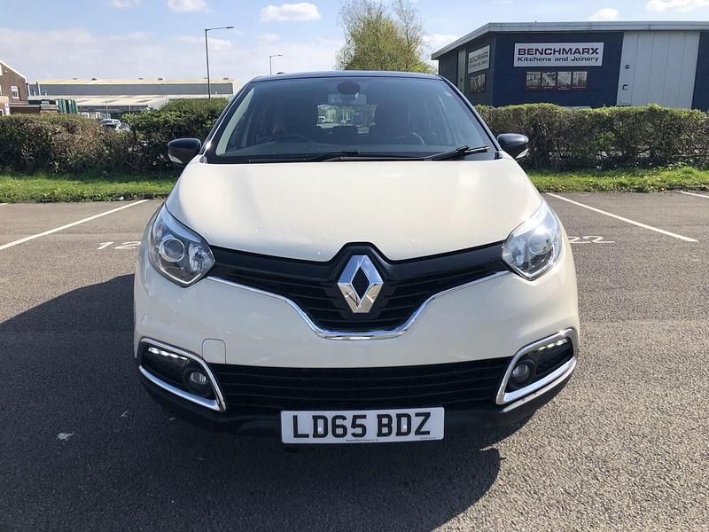 Usado Renault Captur Dynamique 2015 Bege SUV