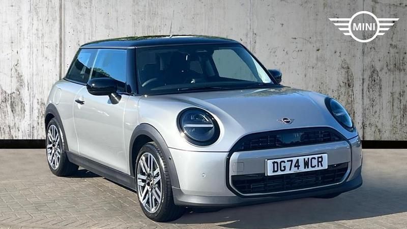 Silver New 2024 Mini Cooper Hatch Hatchback | £22,599 (Fair price) - Image 1/4