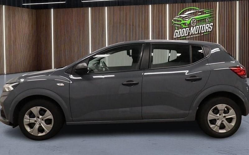 Used Dacia Sandero Essentiel 91 HP (66 kW) 2025 Hatchback
