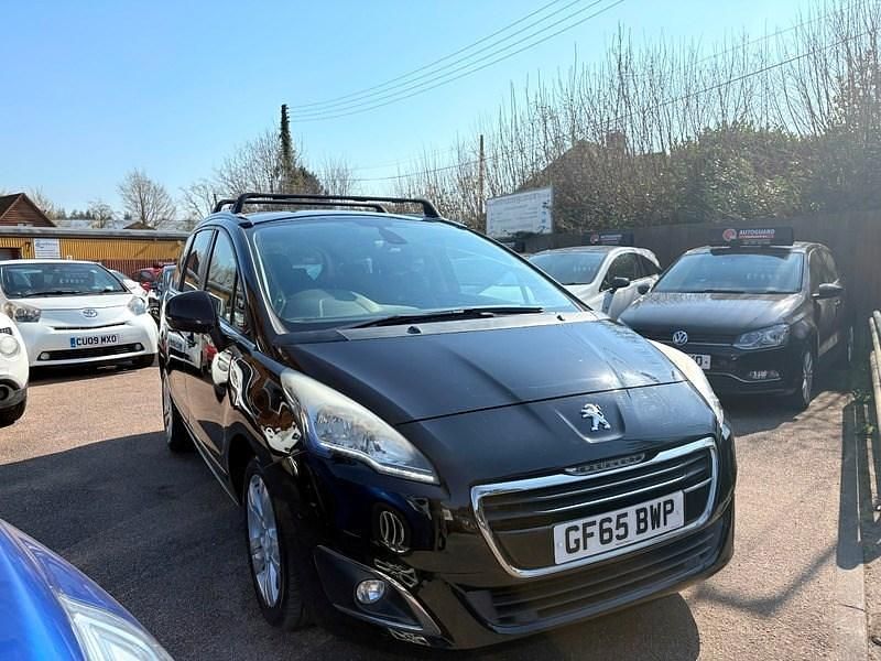 Używany Peugeot 5008 Active 2015 Czarny Minivan
