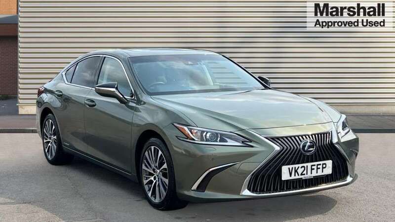 Green Used 2021 Lexus ES300H Sedan | £25,225 (Good price) - Image 1/4