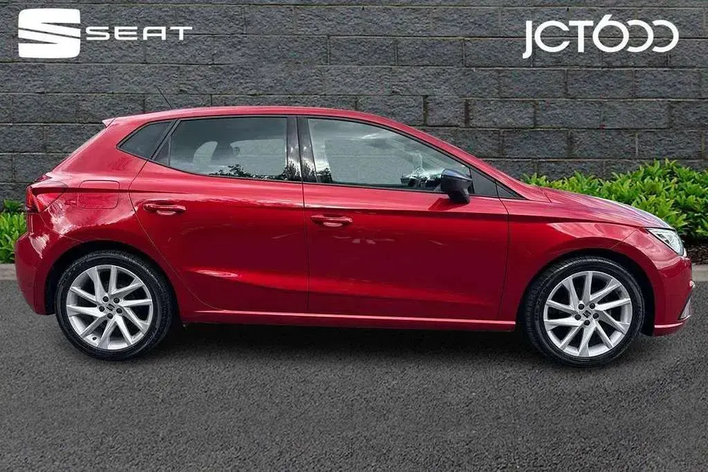 Used Seat Ibiza FR 94 HP (69 kW) 2023 Red Hatchback