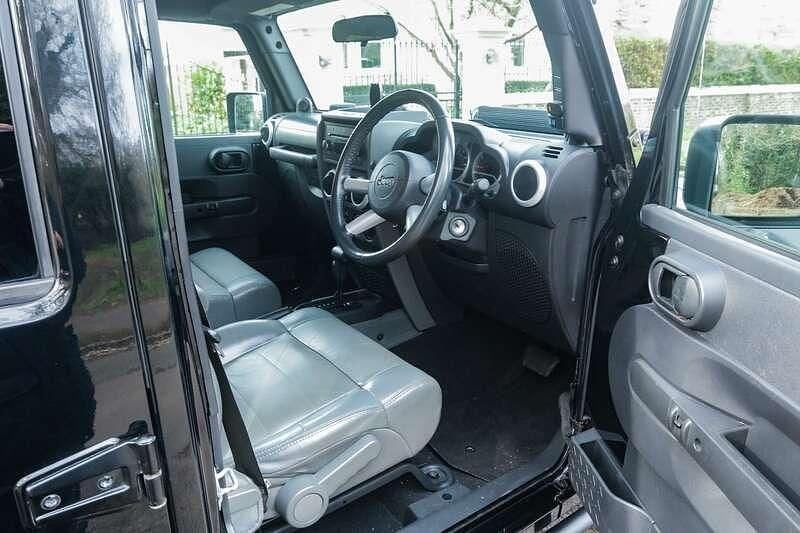 Used Jeep Wrangler Sport 177 HP (130 kW) 2010 Black SUV