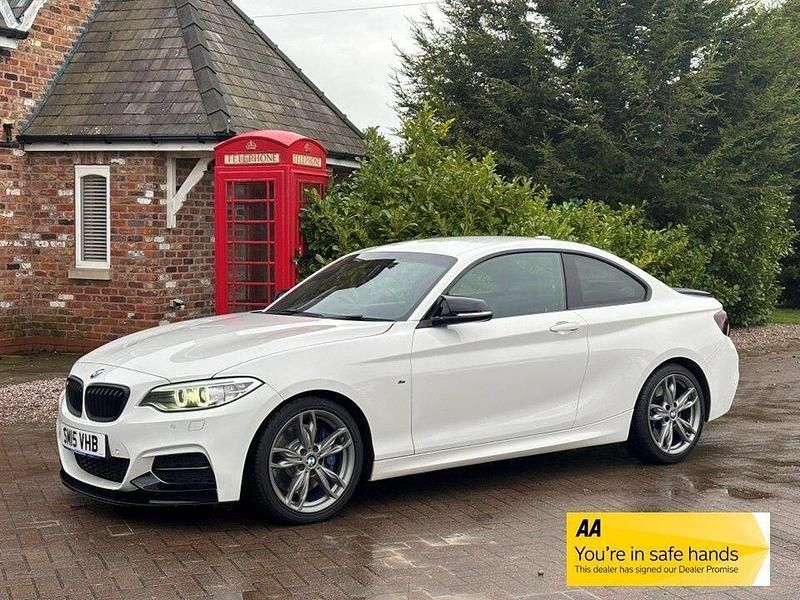 Used BMW M235 2015 White Coupe
