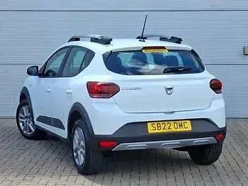 Used Dacia Sandero Comfort 91 HP (66 kW) 2022 White Hatchback