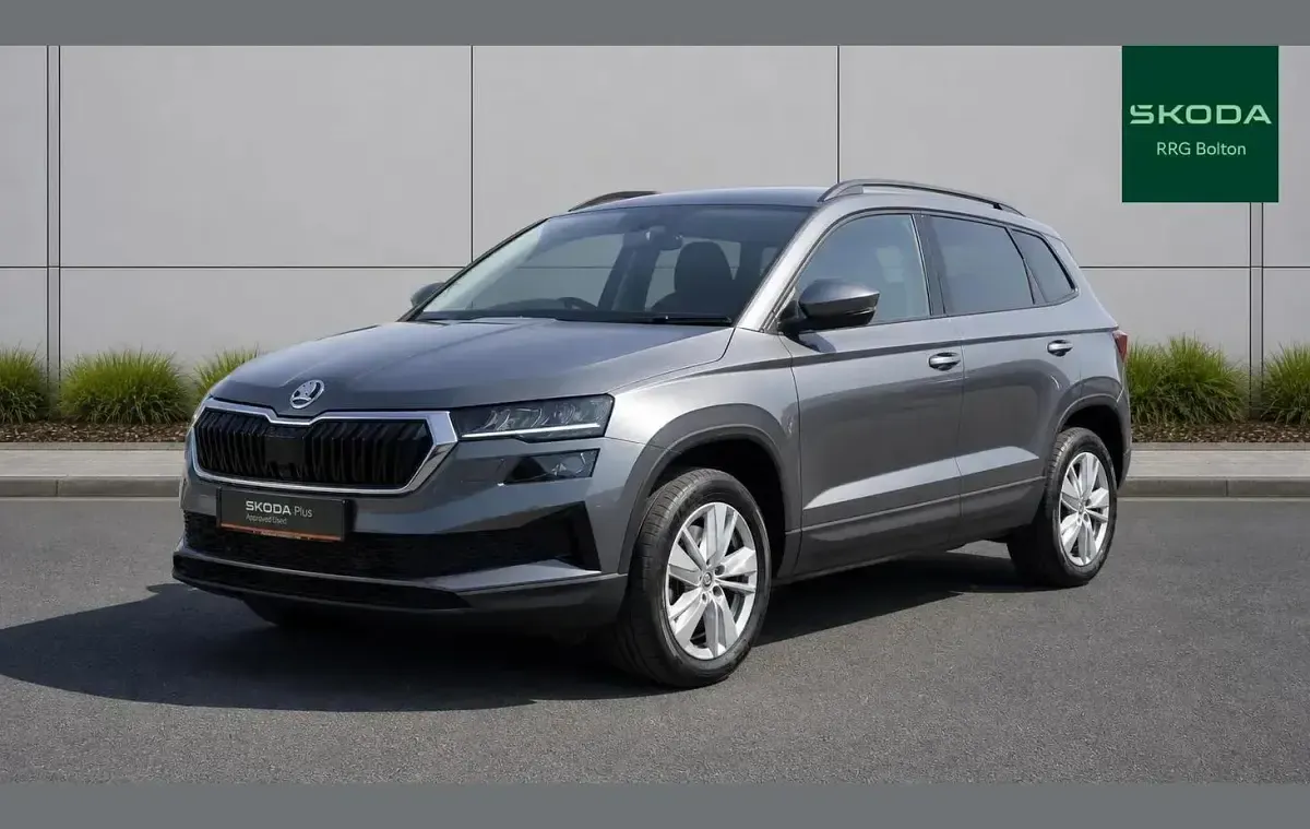 Used Skoda Karoq SE 150 HP (110 kW) 2024 Graphite grey metallic SUV