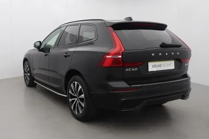 Used Volvo XC60 Plus 2022 Black SUV