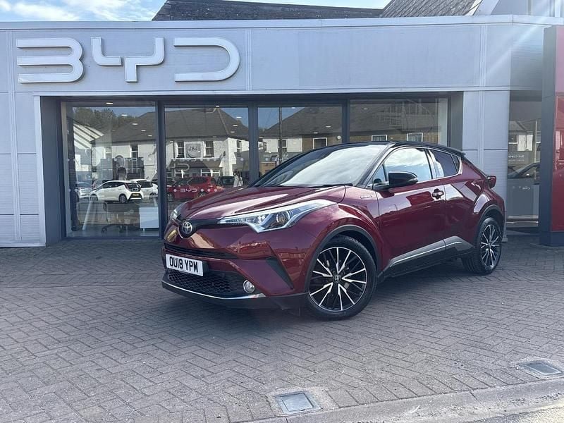 Second-hand Toyota C-HR Edition 120 CP (88 kW) 2018 Roșu SUV