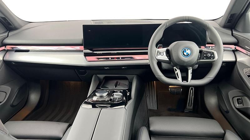 Used BMW i5 M Sport 246 kW (335 HP) 2025 Grey