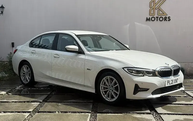 Used BMW 330e 292 HP (214 kW) 2021 Sedan