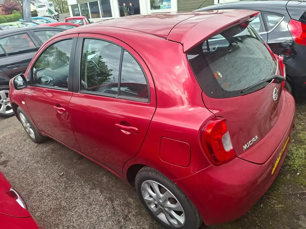 Used Nissan Micra Acenta 80 HP (58 kW) 2014 Red Hatchback