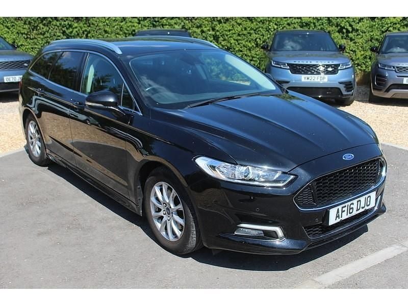 Black Used 2016 Ford Mondeo Titanium Estate | £4,450 (Good price) - Image 1/2