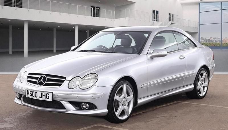 Used Mercedes CLK200 184 HP (135 kW) 2009 Silver Coupe
