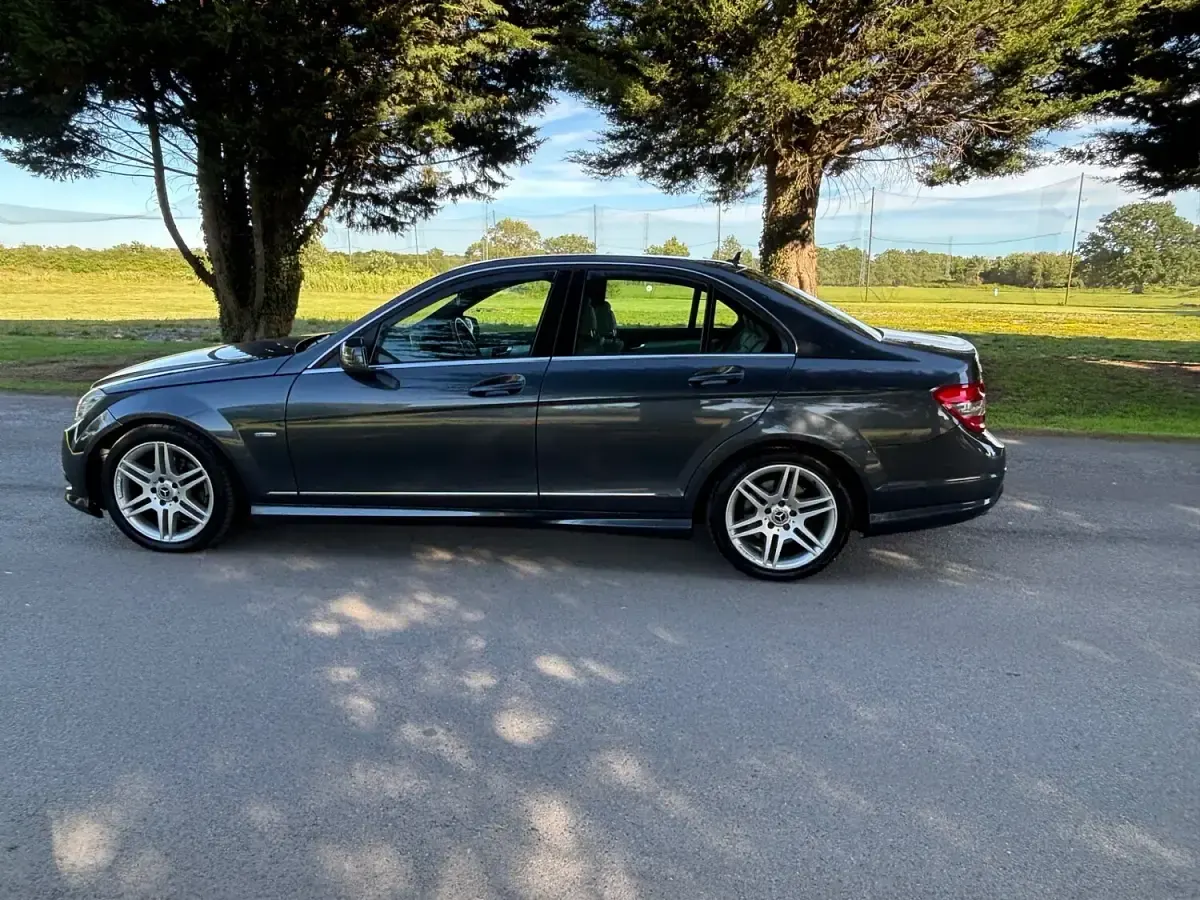 Used Mercedes C250 2010 Grey Sedan